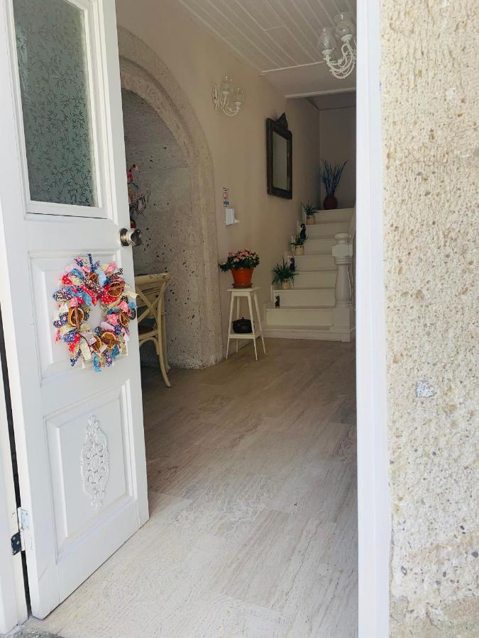 The White Hotel אלאקאטי מראה חיצוני תמונה